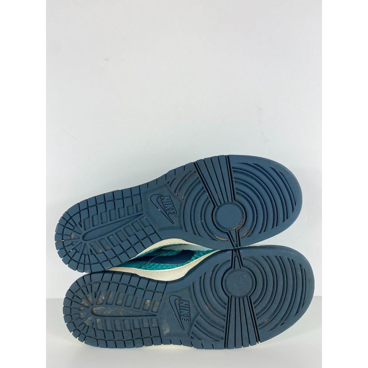 womens nike shoes teal