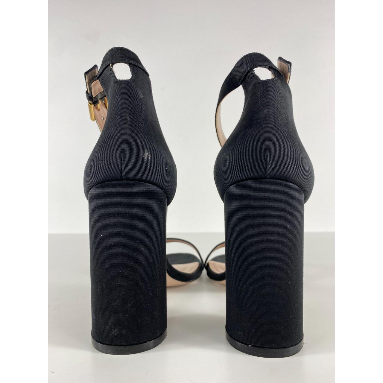 stuart weitzman block heels