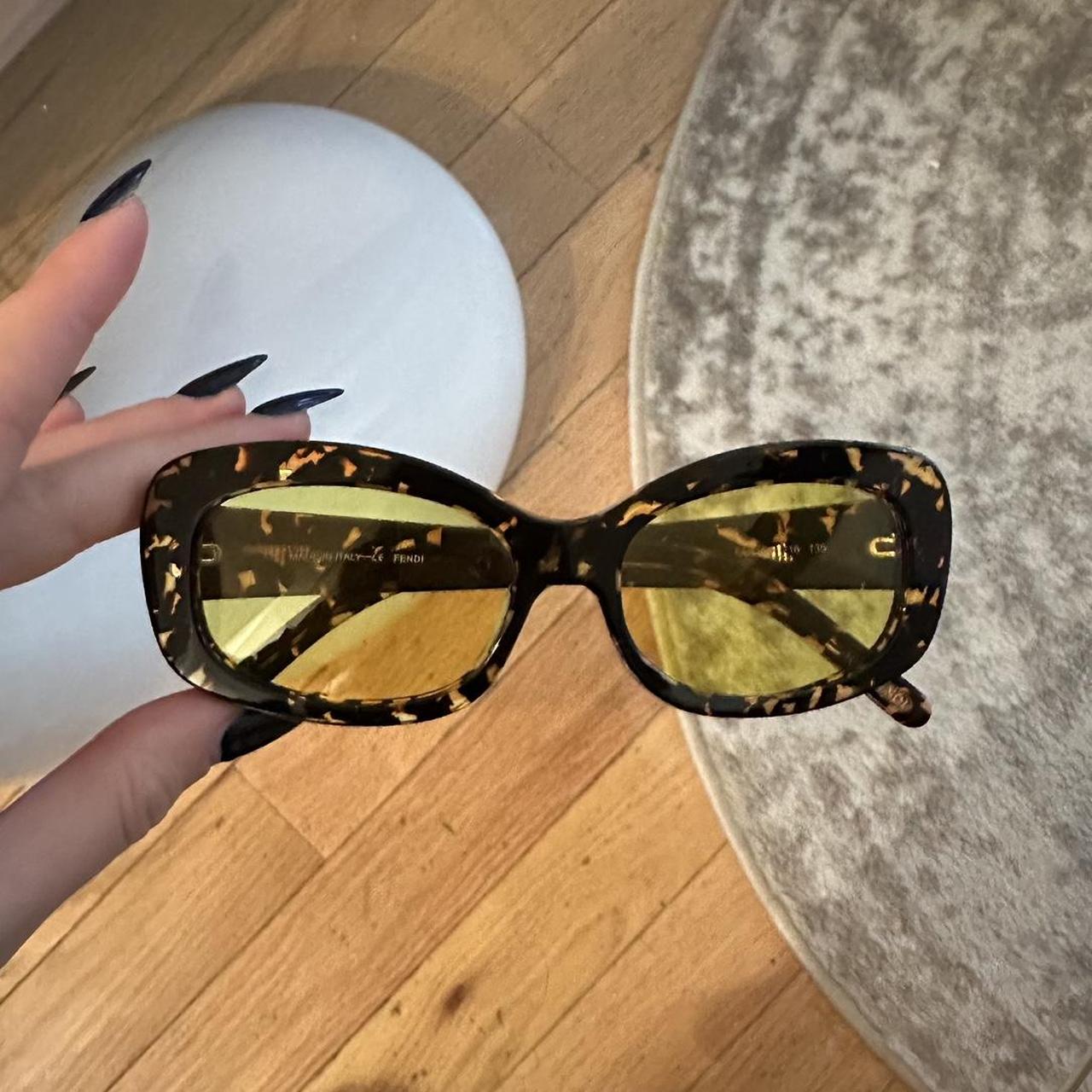 Fendi tortoise outlet sunglasses