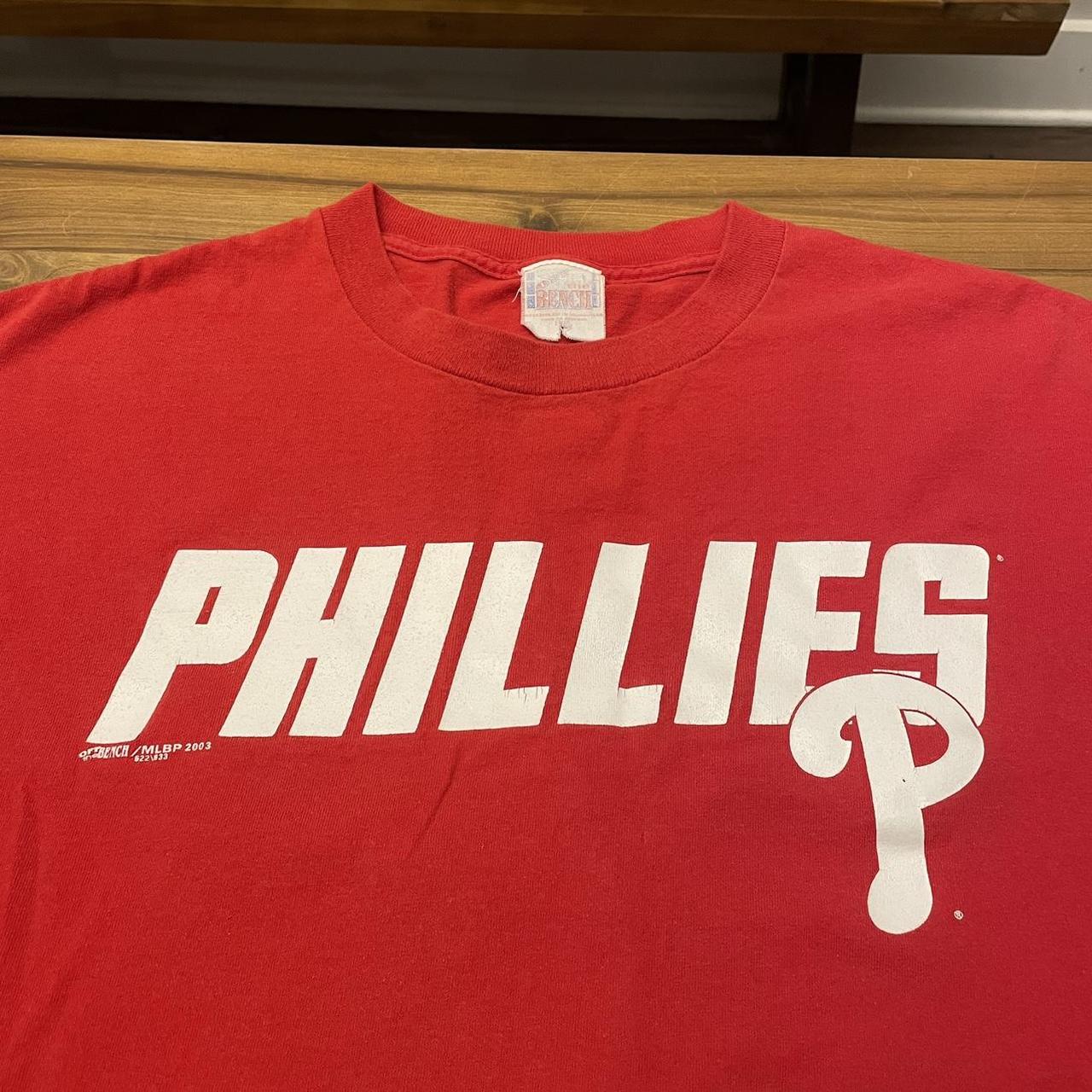  Majestic Men's Philadelphia Phillies Primary T-Shirt