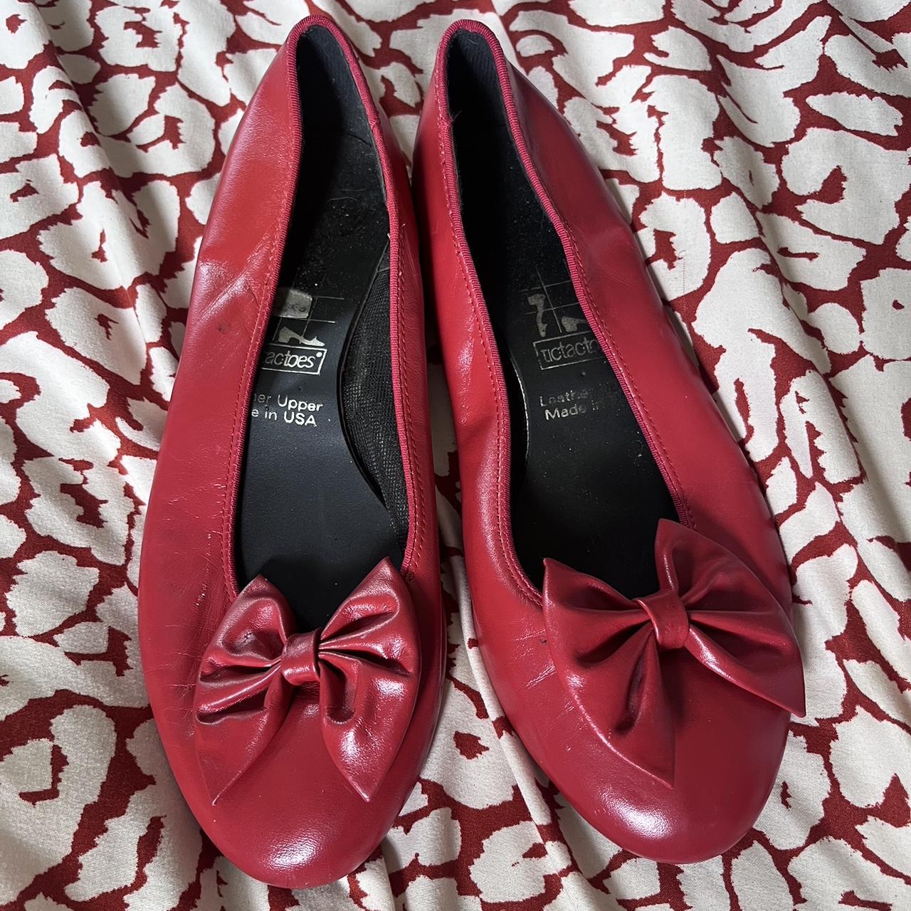 Womens red flats size 8 hotsell