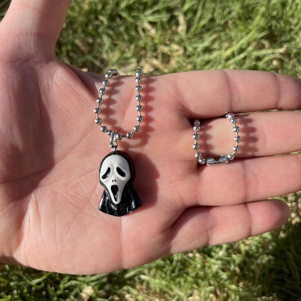Ghost face necklace | Face necklace, Silver jewelry, Ghost faces