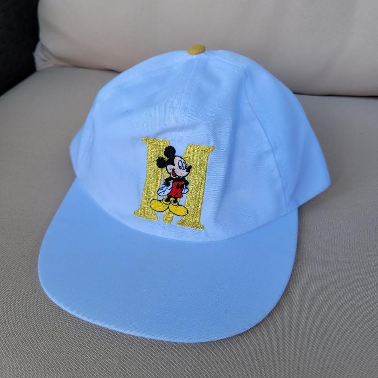 Vintage 90's Mickey Mouse Two Tone Hat