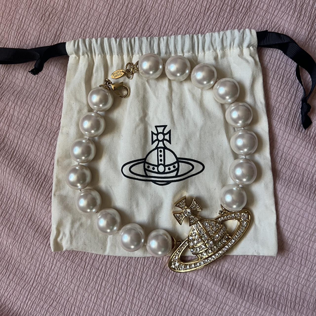 Vivienne Westwood☆シルバー＆ホワイト Neysa ネックレス Vivienne Westwood Neysa Pearl Choker Necklace - White