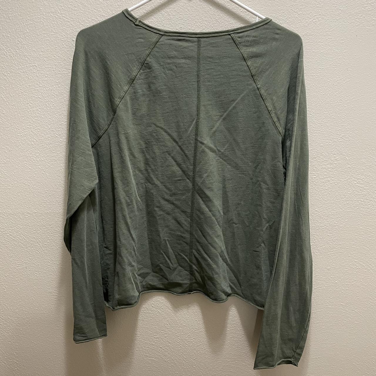 Dark Green Long Sleeve Top Never worn! #fall #top... - Depop