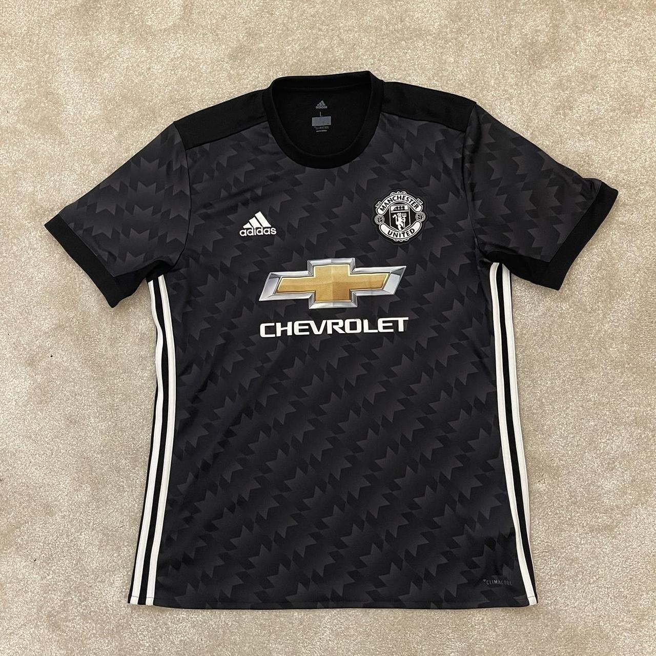 Manchester United 17 18 Away Shirt This football