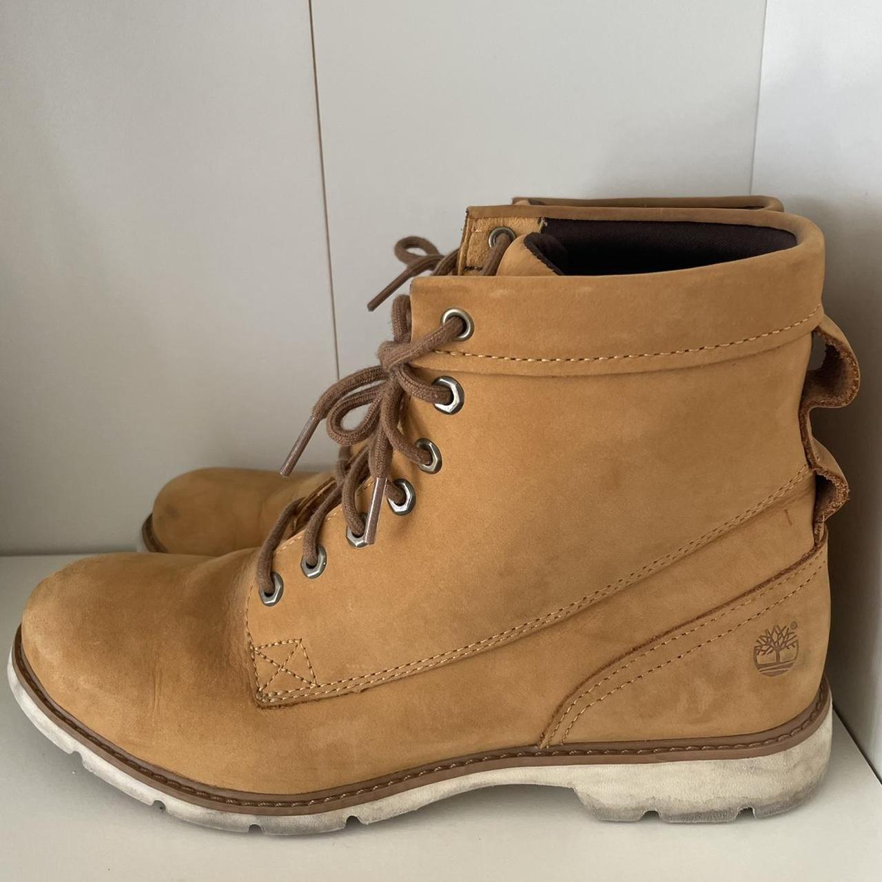 Timberland Women's Tan and White Boots | Depop