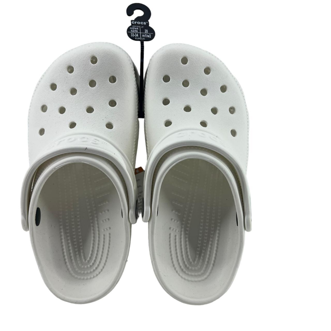 M2 w4 crocs online