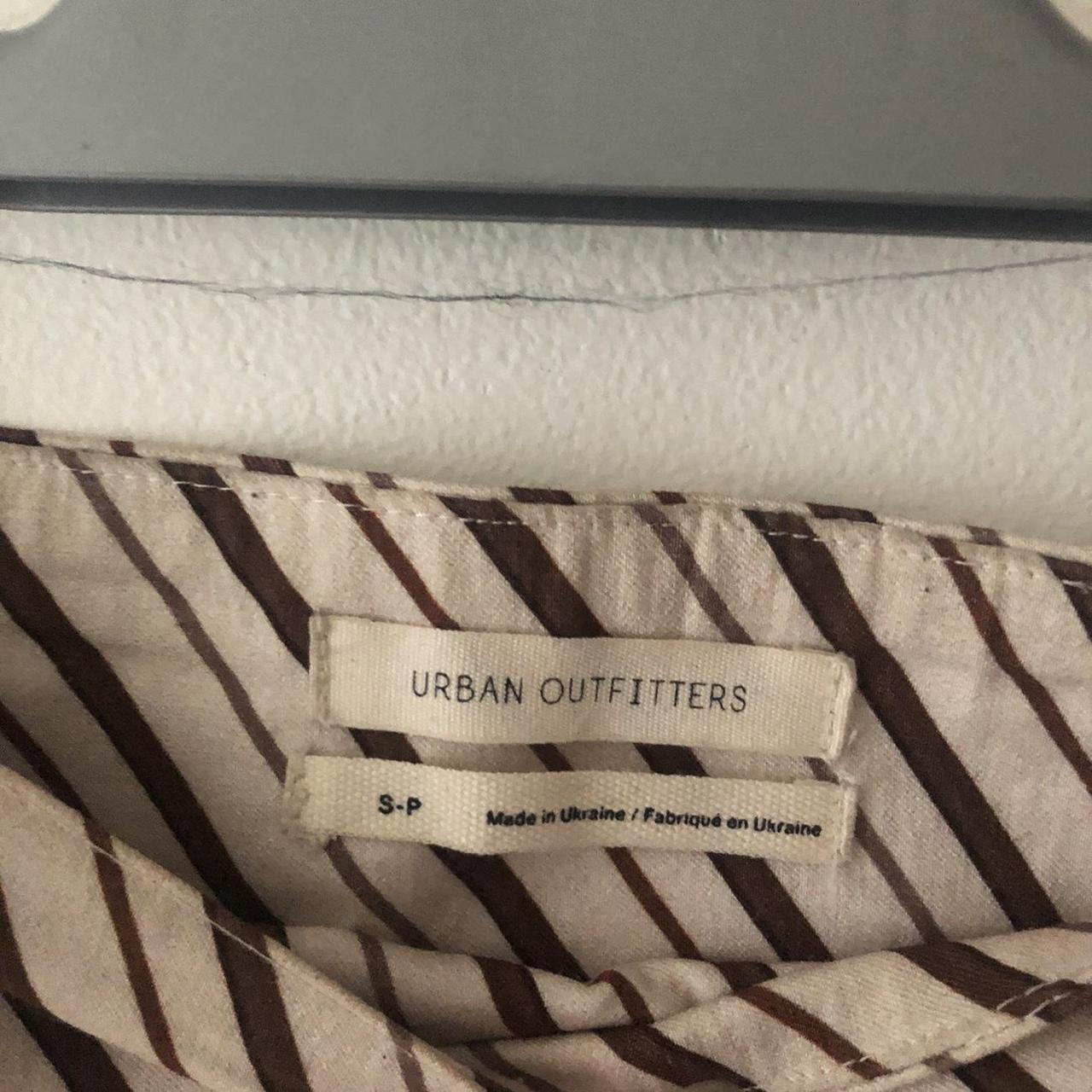Urban Outfitters size small skirt. So cute, pleated... Depop