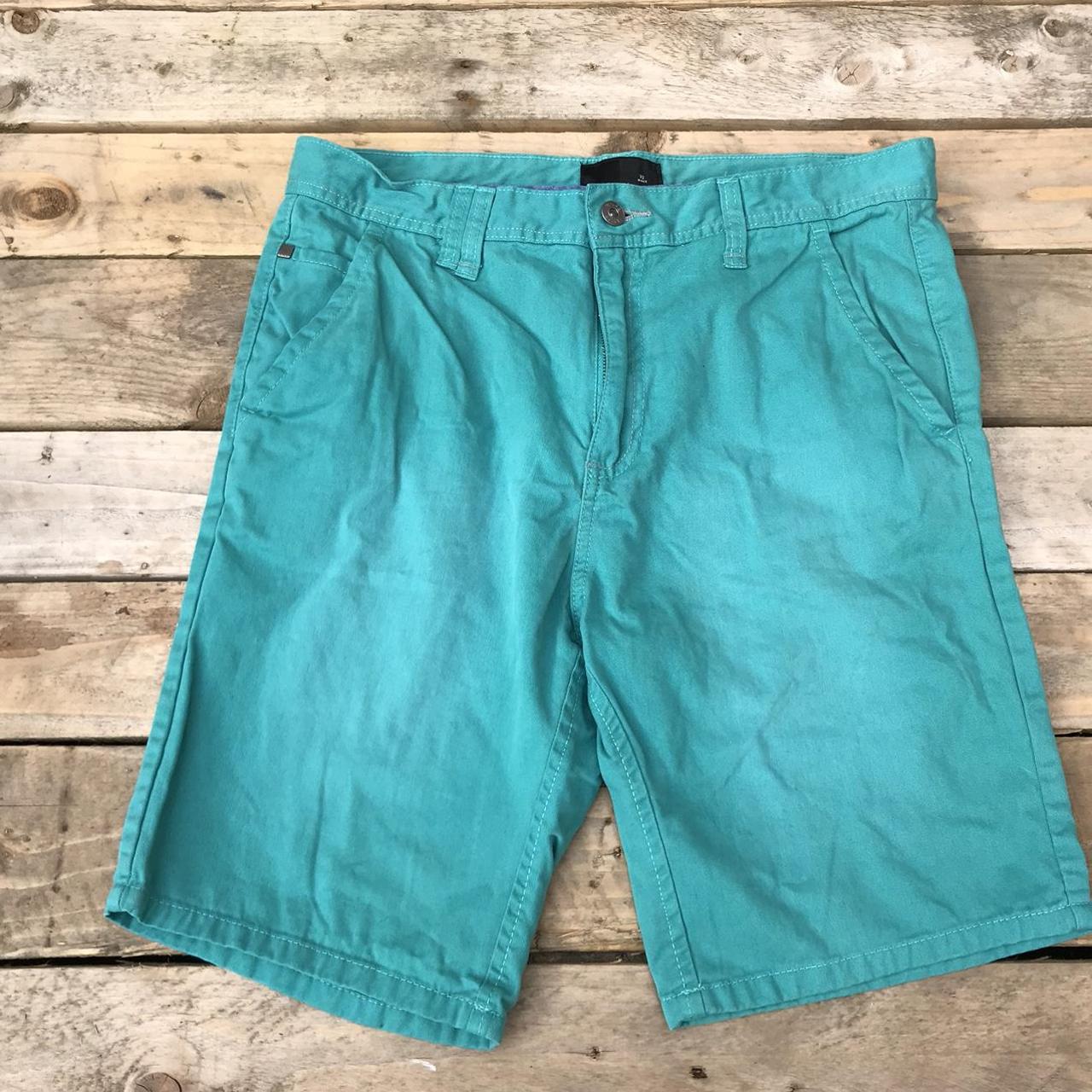Bench Men's Shorts Depop