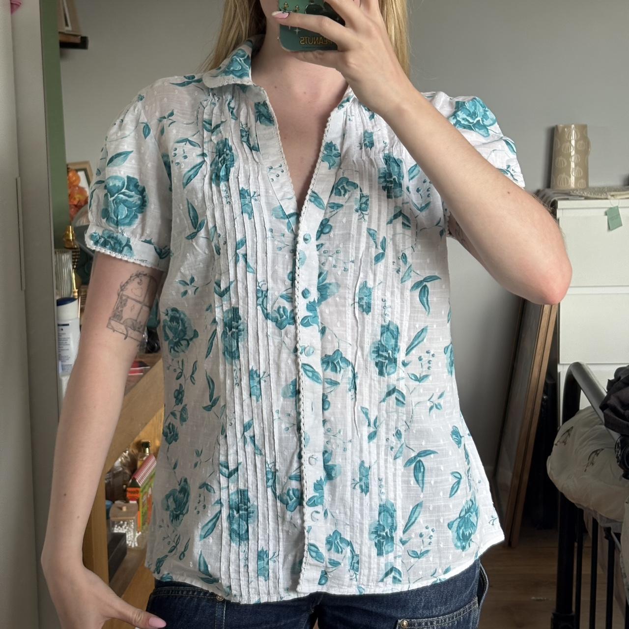 item listed by meghollyxxx