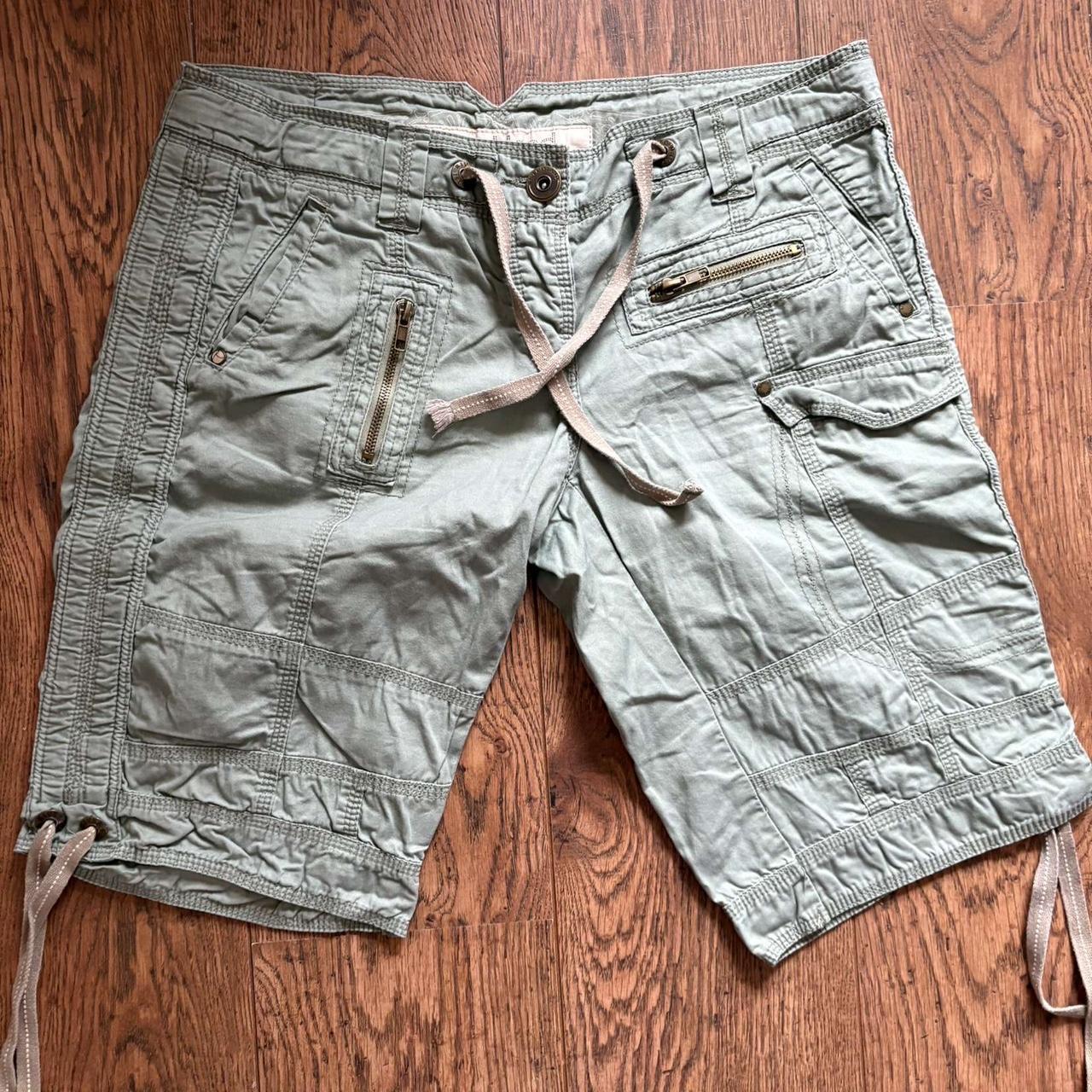 item listed by meghollyxxx