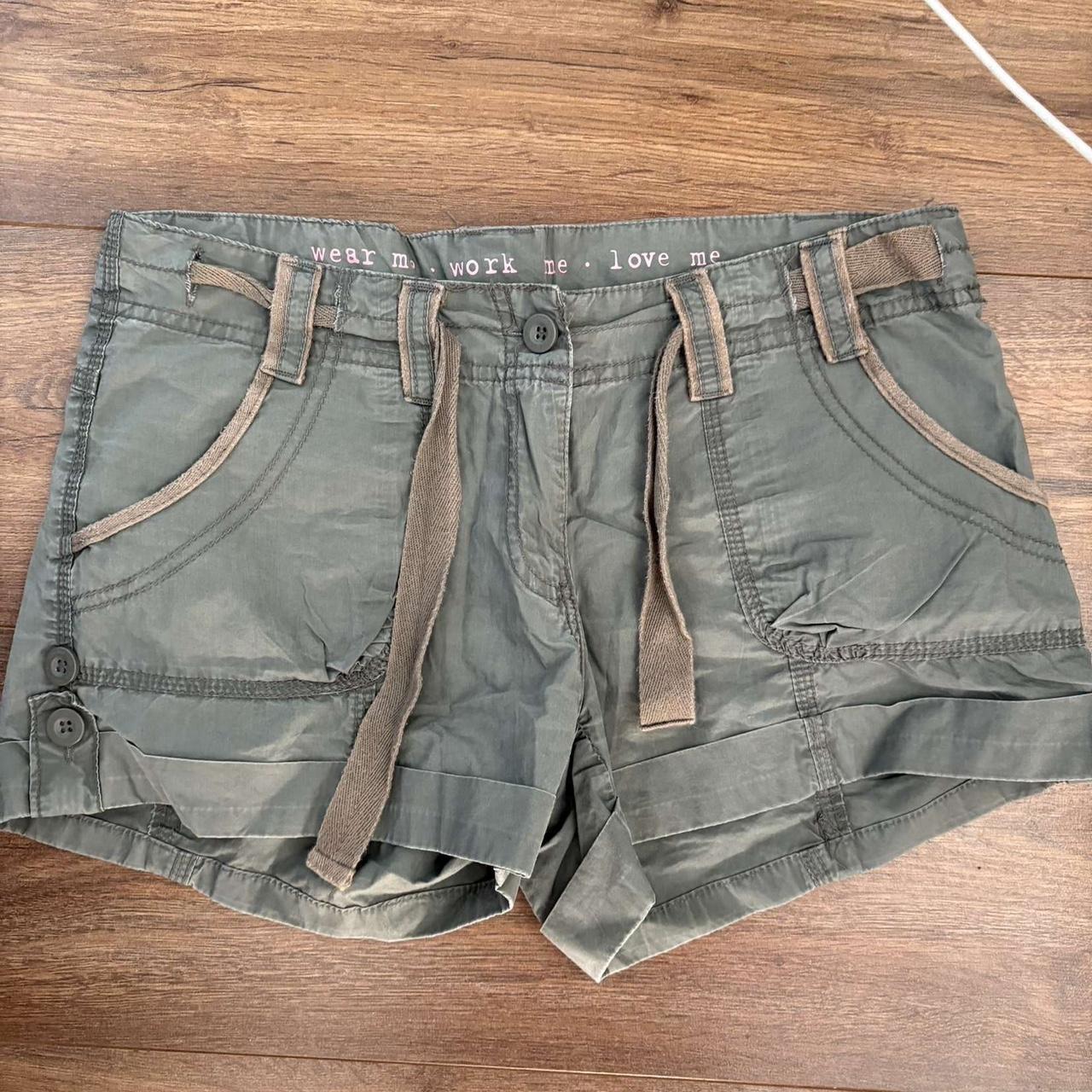 item listed by meghollyxxx