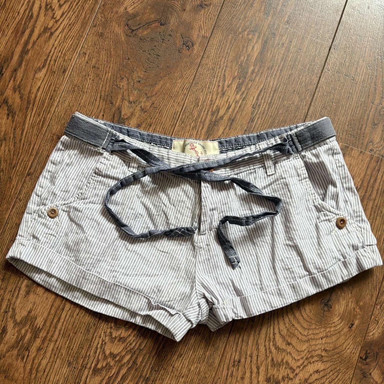 item listed by meghollyxxx