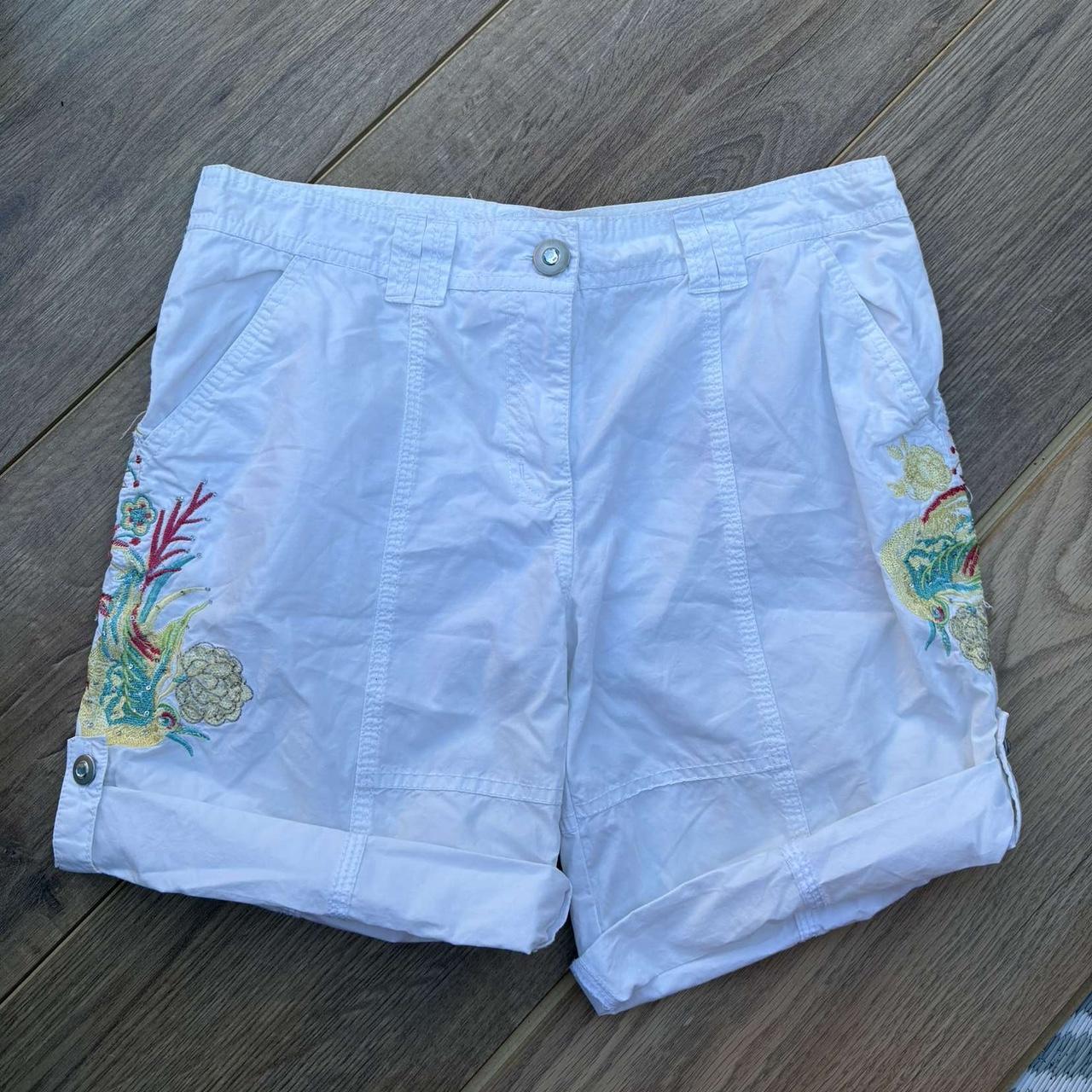 item listed by meghollyxxx