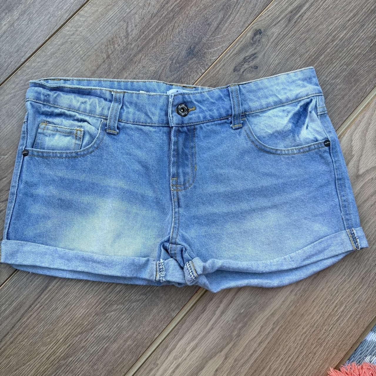 item listed by meghollyxxx