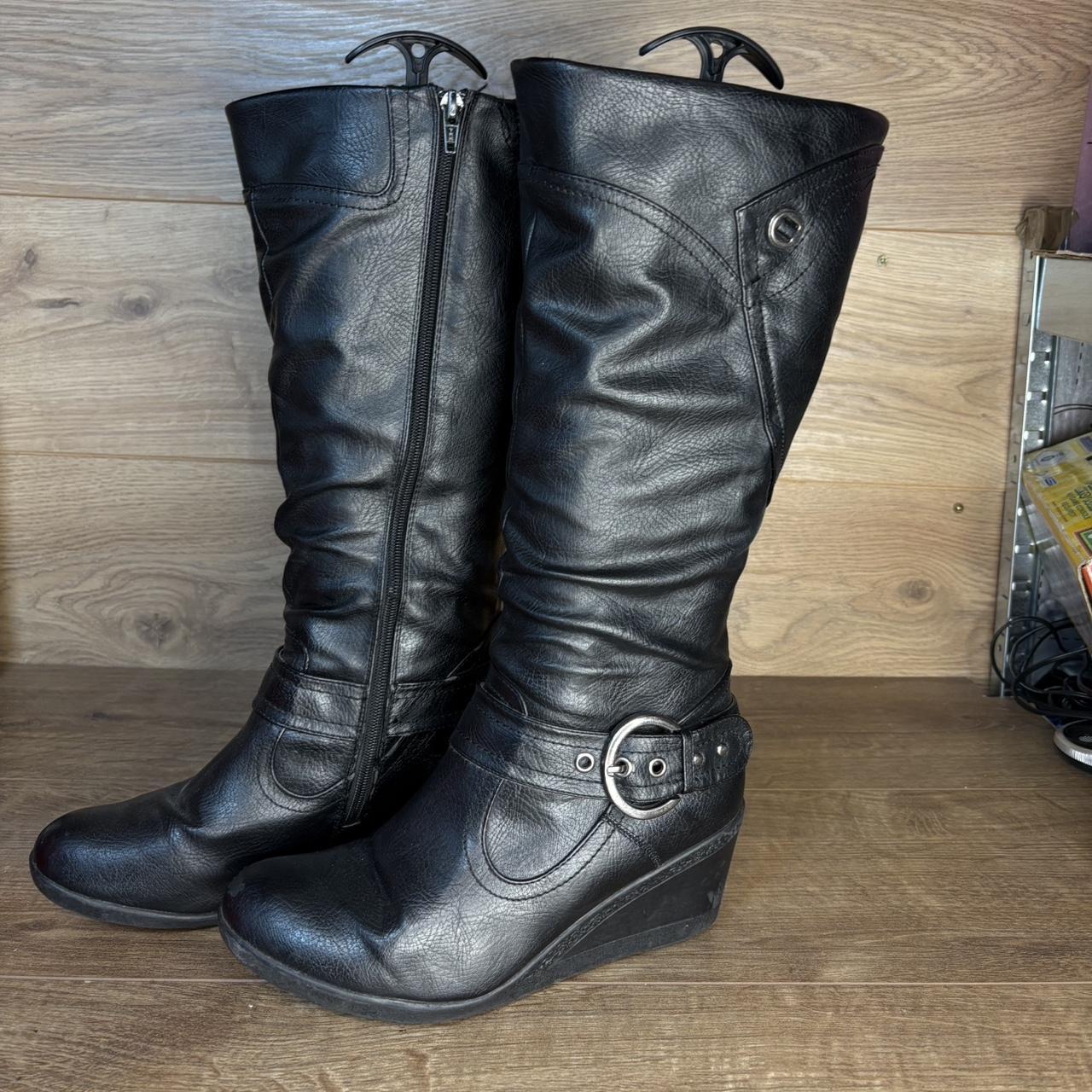item listed by meghollyxxx