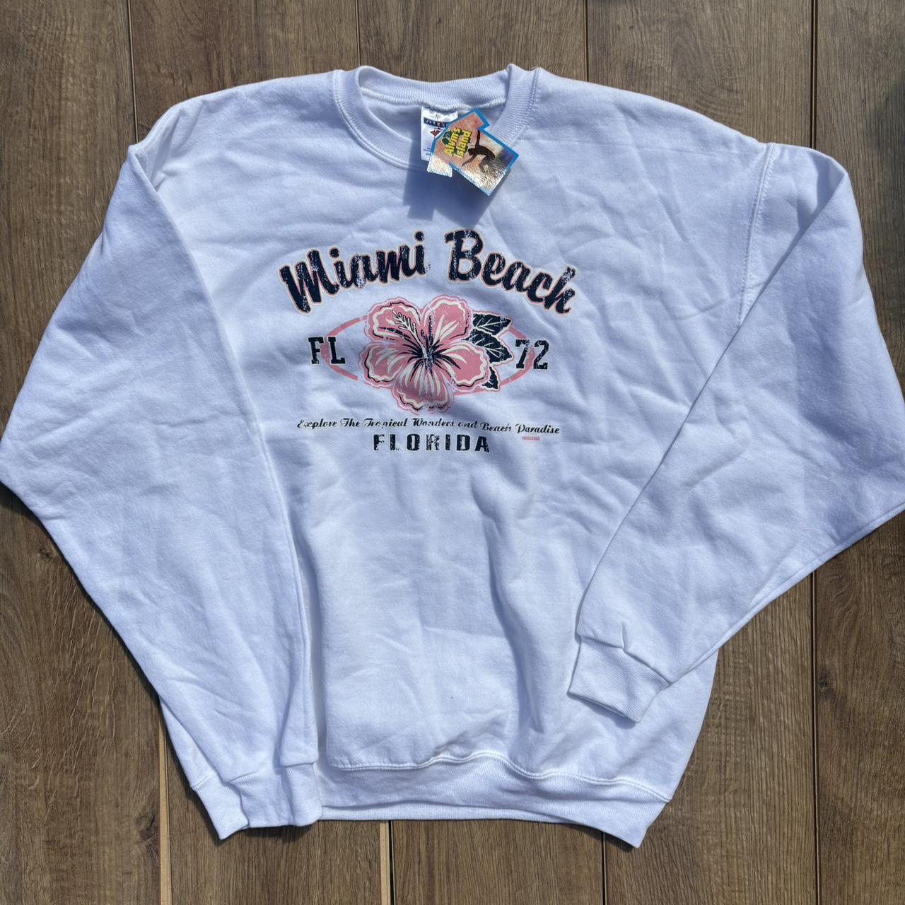 item listed by meghollyxxx