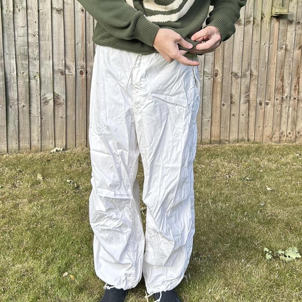 90’s old Stussy parachute cargo pants 白 90's old Stussy parachute cargo pants 白
