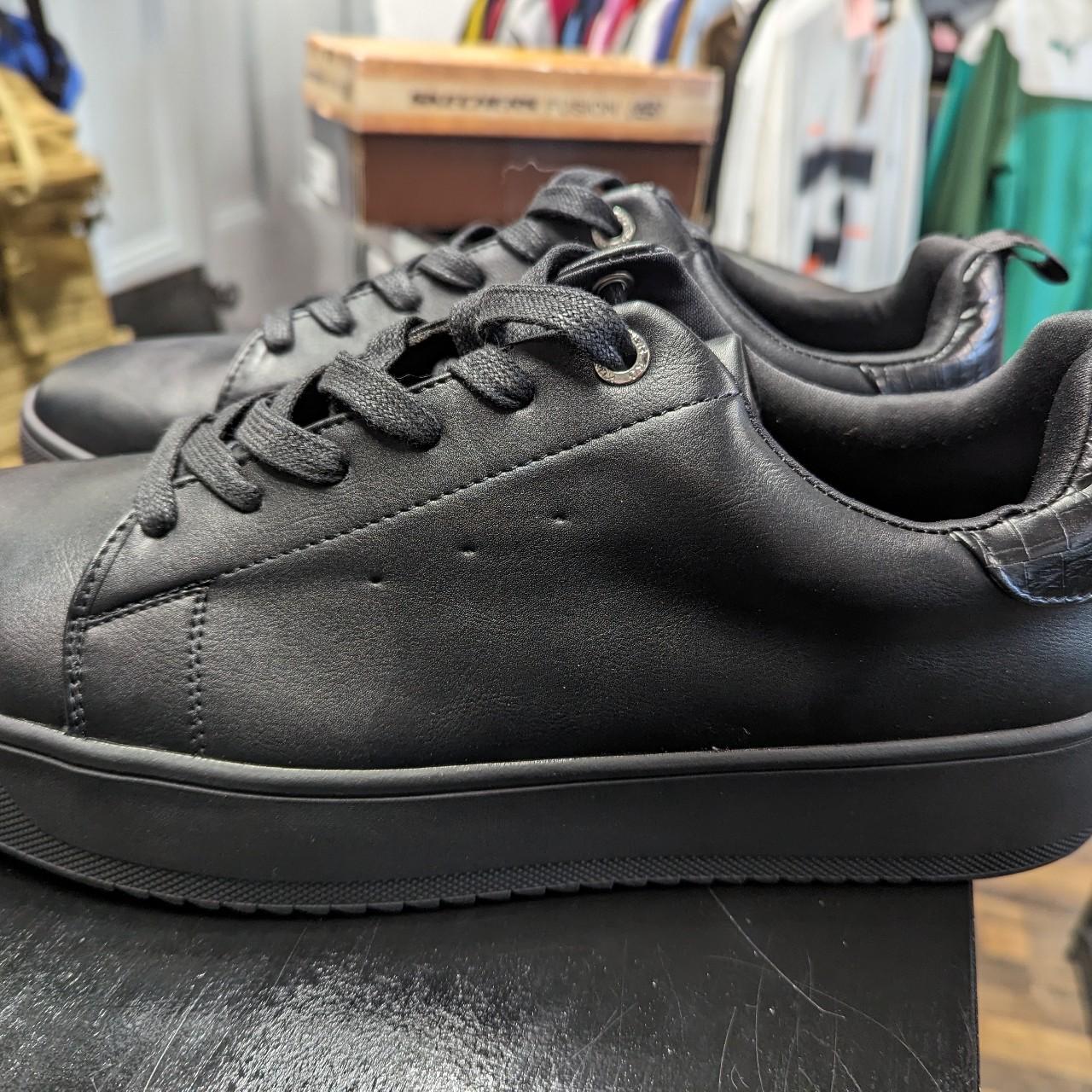 Kurt geiger deals black trainers