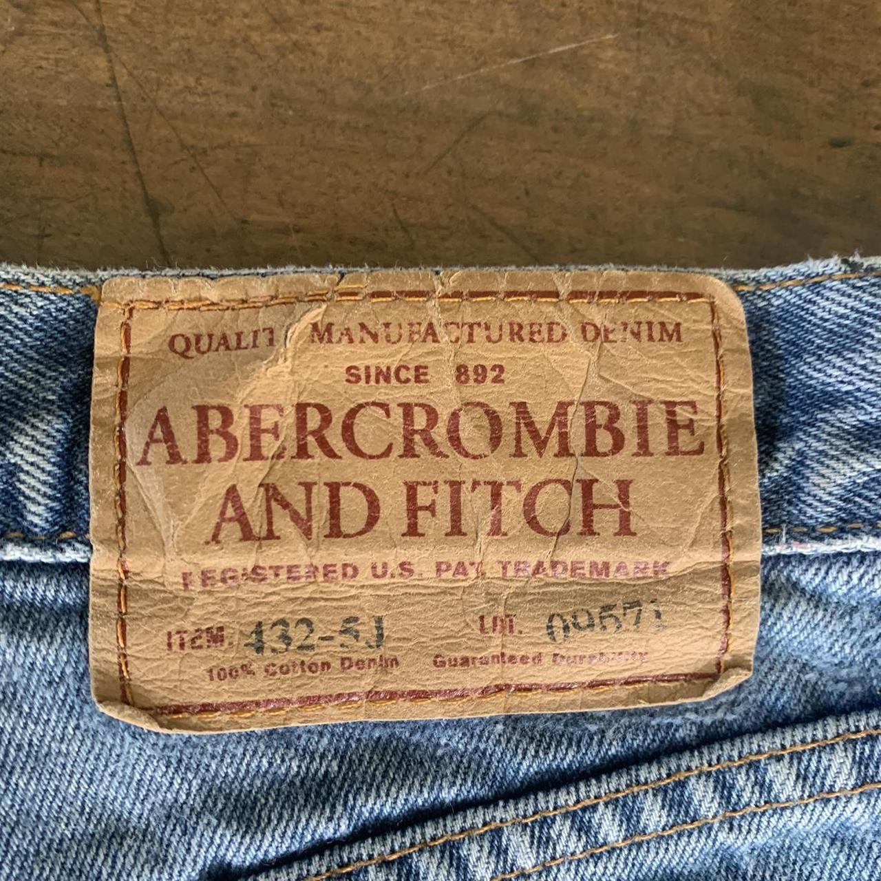 Abercrombie & Fitch Women's Blue and Red Shorts | Depop