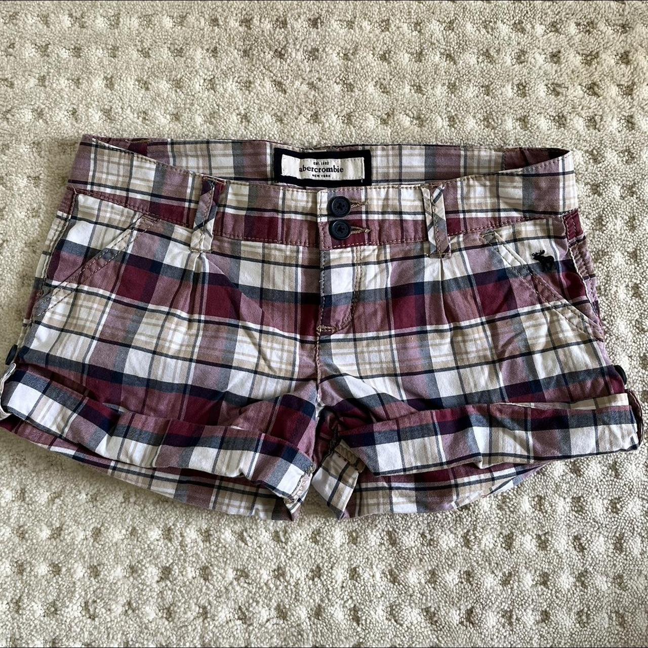 Abercrombie & Fitch Women's Blue and Burgundy Shorts | Depop