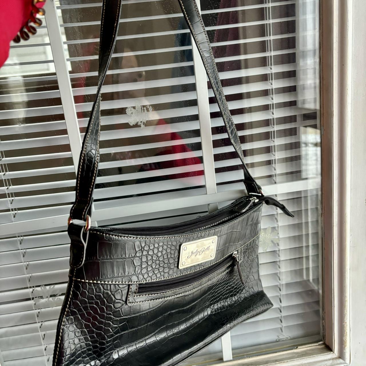 item listed by keirstynmeisner