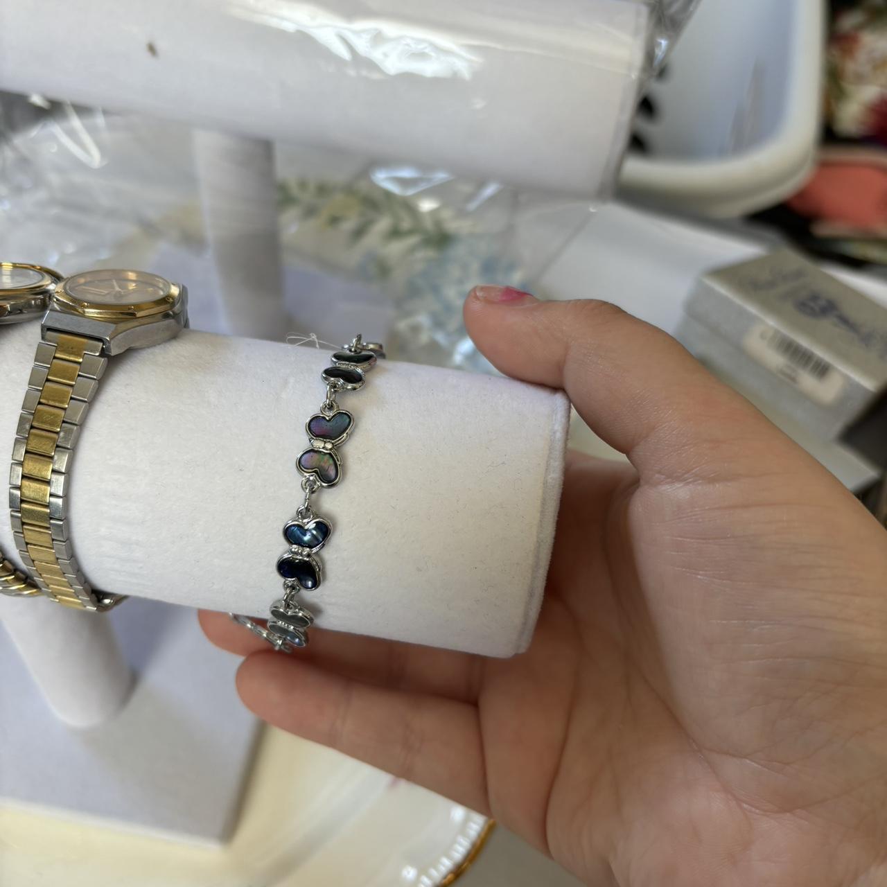 item listed by keirstynmeisner