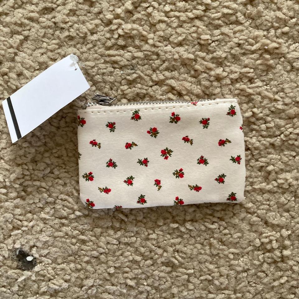 Brandy melville coin purse Each $18 - Depop