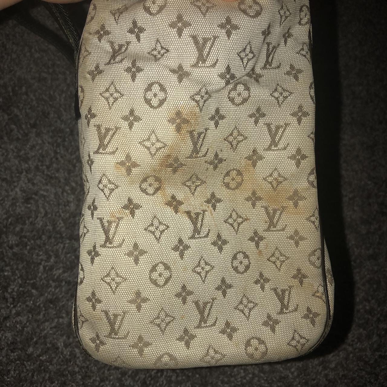 Y2K VINTAGE LOUIS VUITTON JOSEPHINE BAG 🤍FREE - Depop