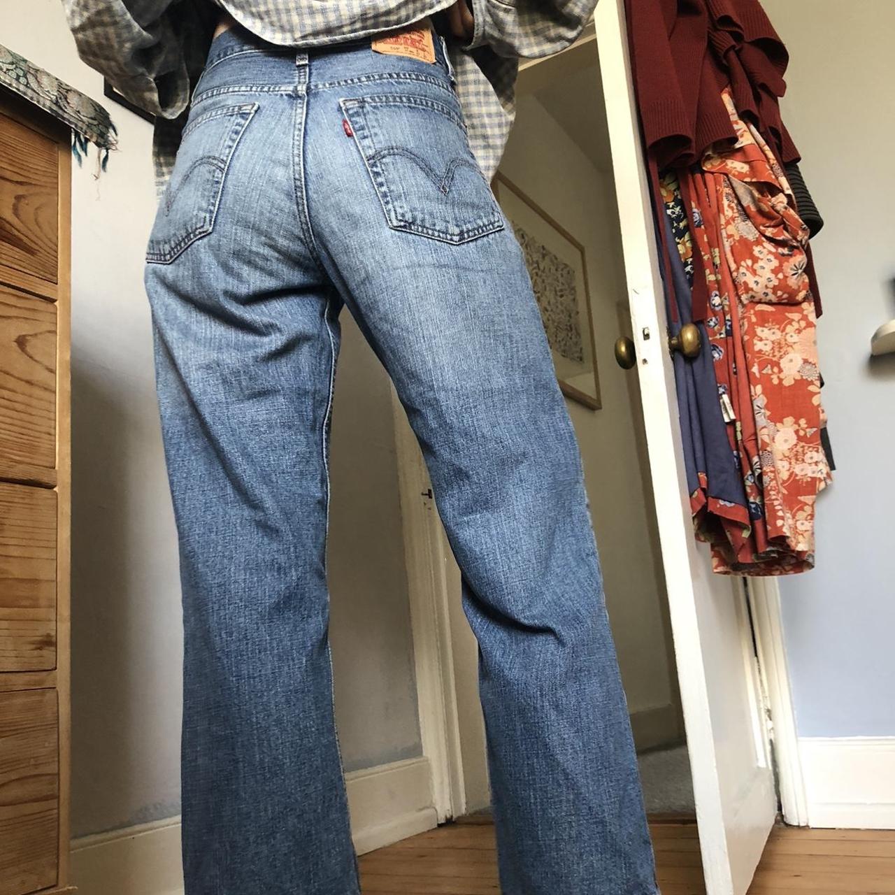 Vintage straight leg Levi’s 569 jeans, SO... Depop