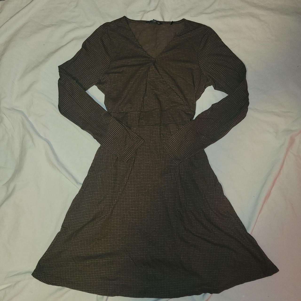 gorgeous chic toad & co midi dress -- size... - Depop