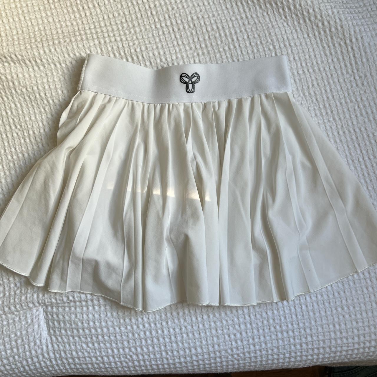 Aritzia TNA mini white tennis skirt🎾 new! Worn... Depop