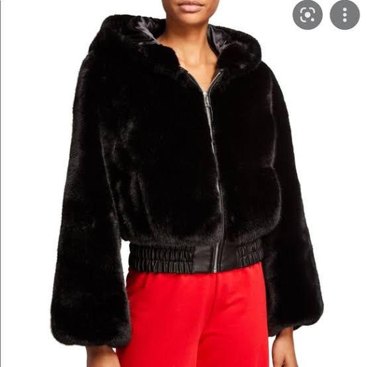 I am gia hot sale faux fur coat