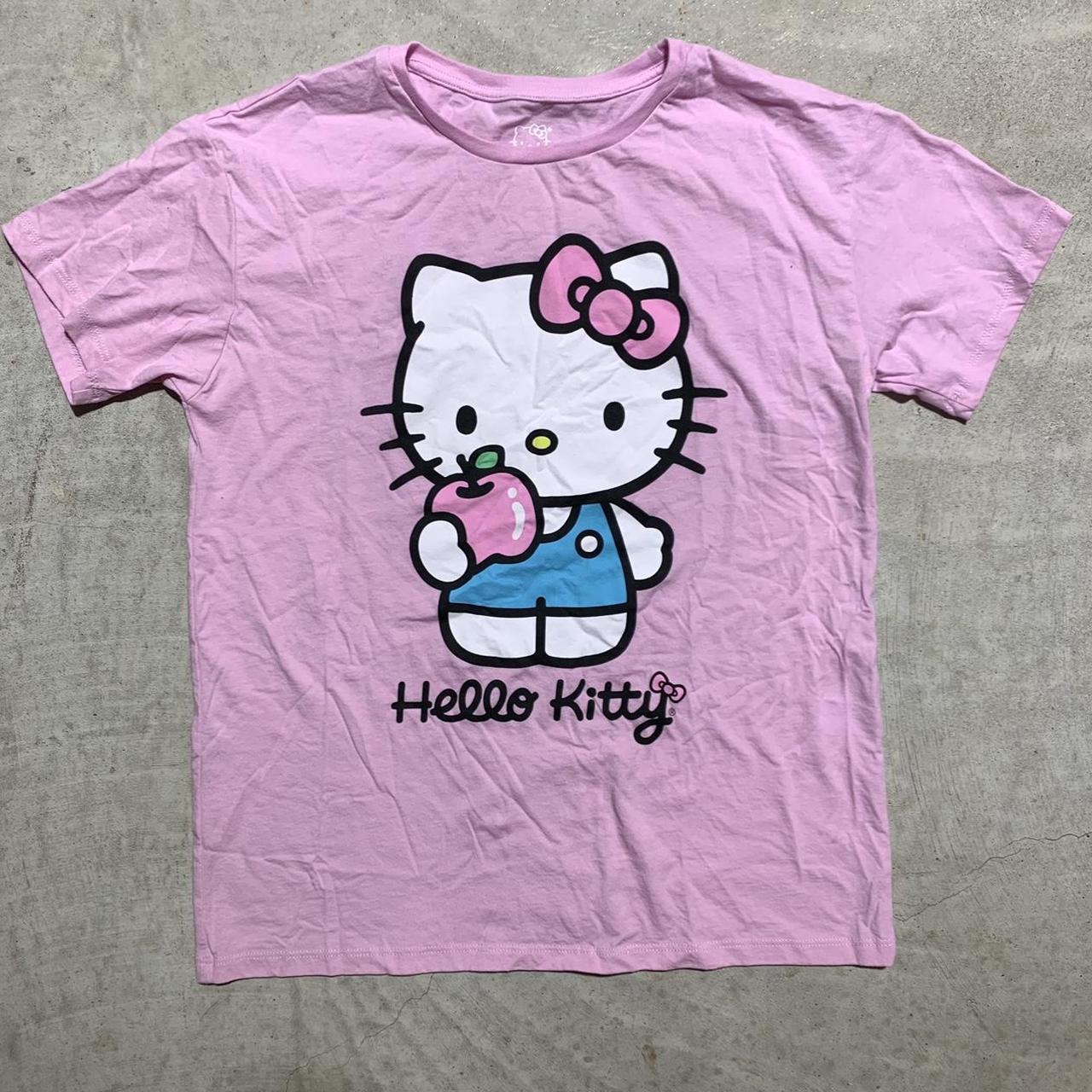 Hello Kitty Holding Heart T-Shirt