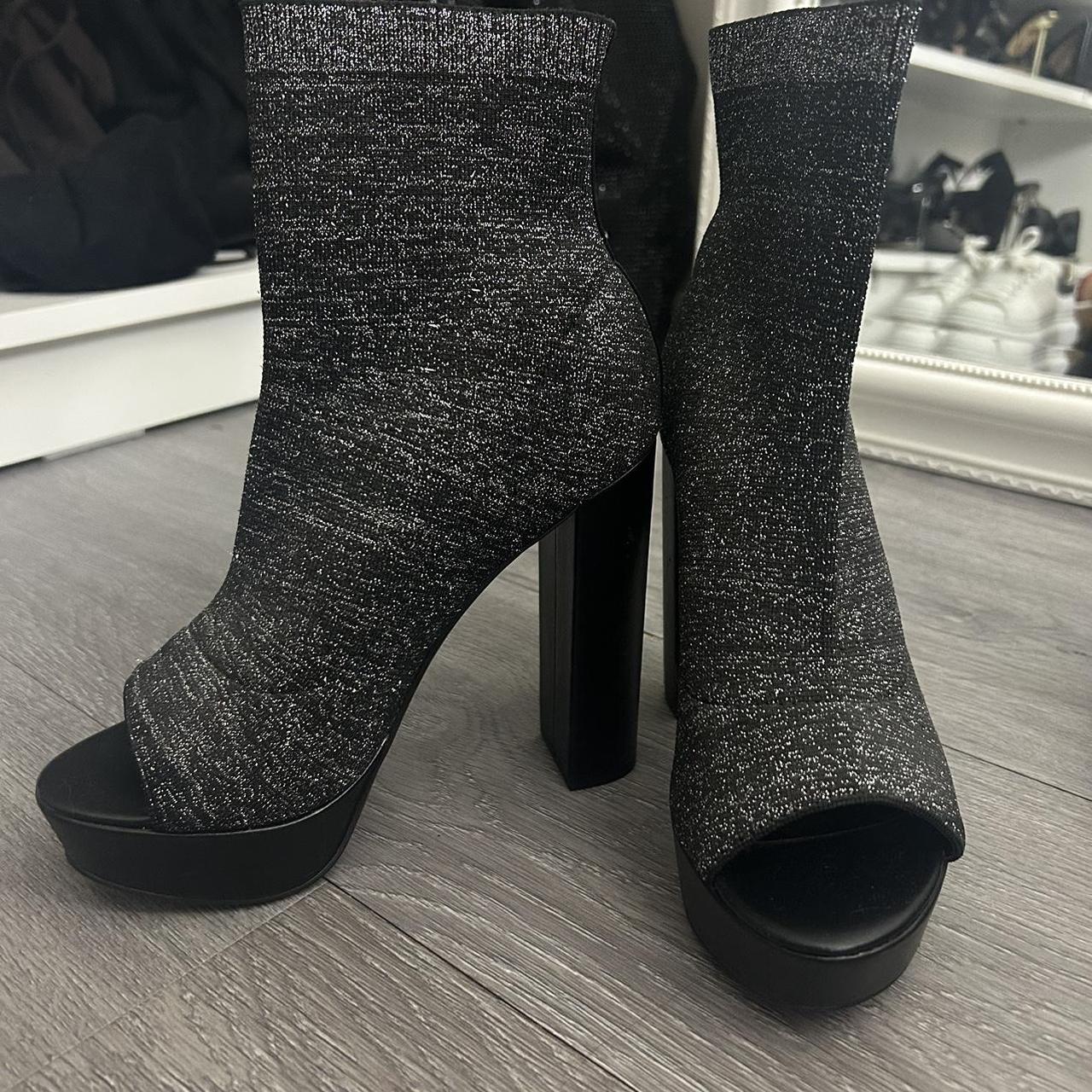 Lipstik hot sale sock boots