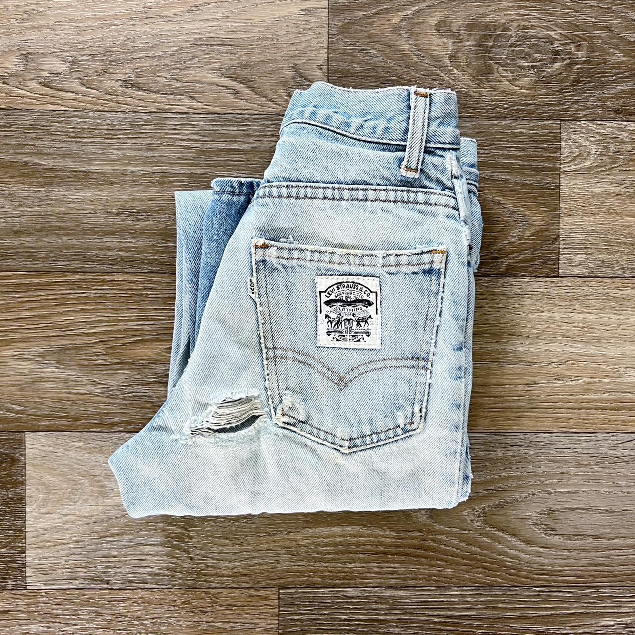 item listed by homesickvintage_