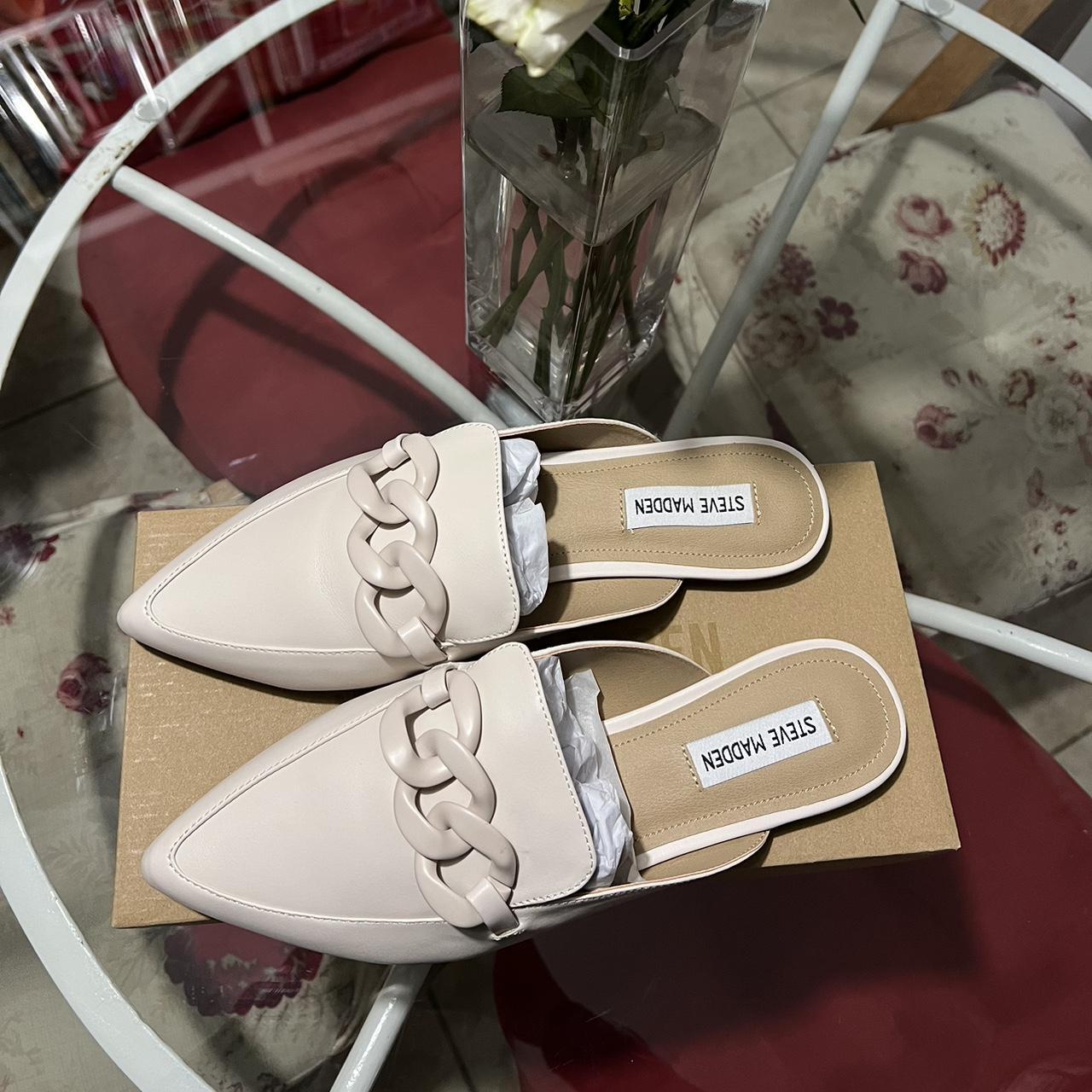 Steve Madden Women's Cream Loafers | Depop