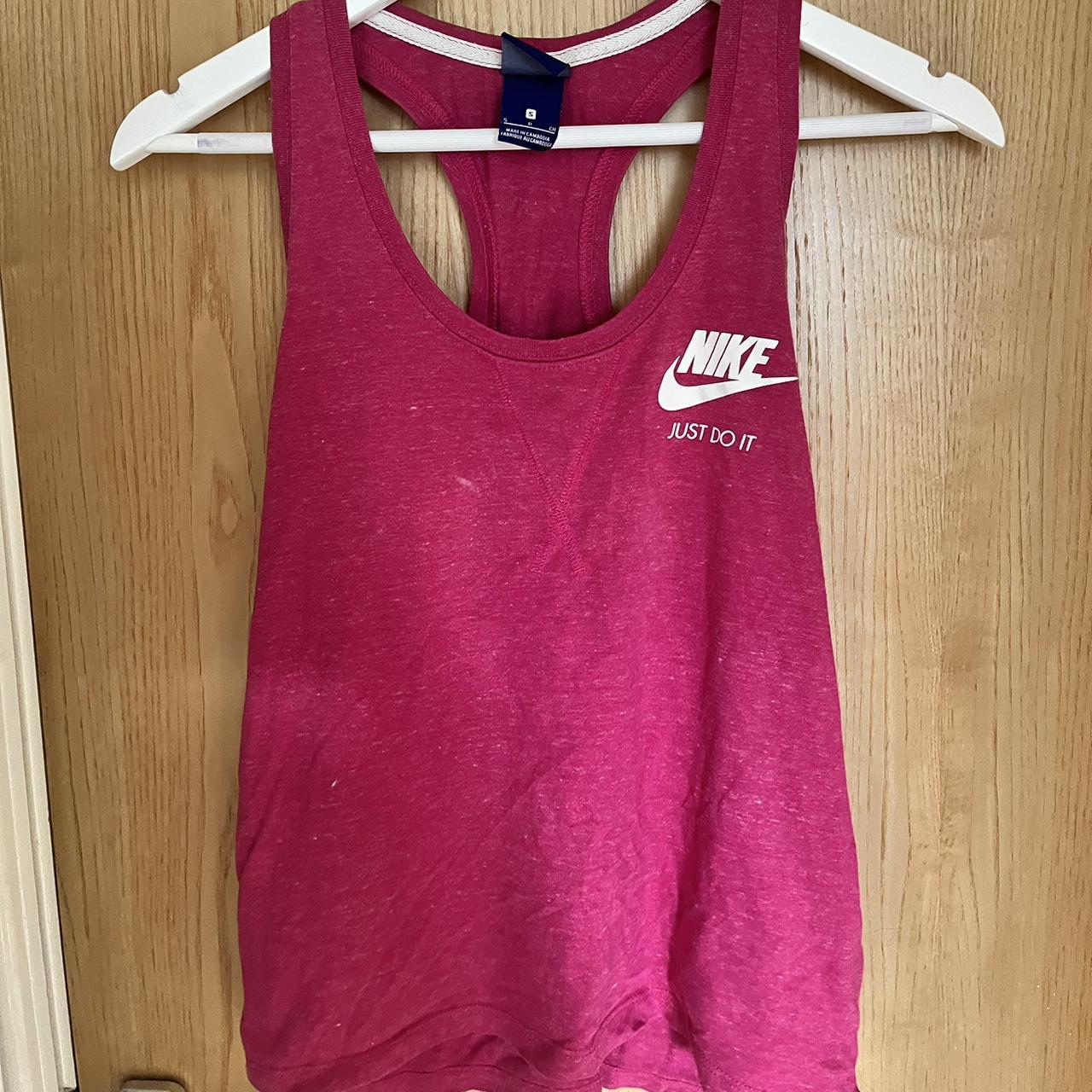 nike pink vest