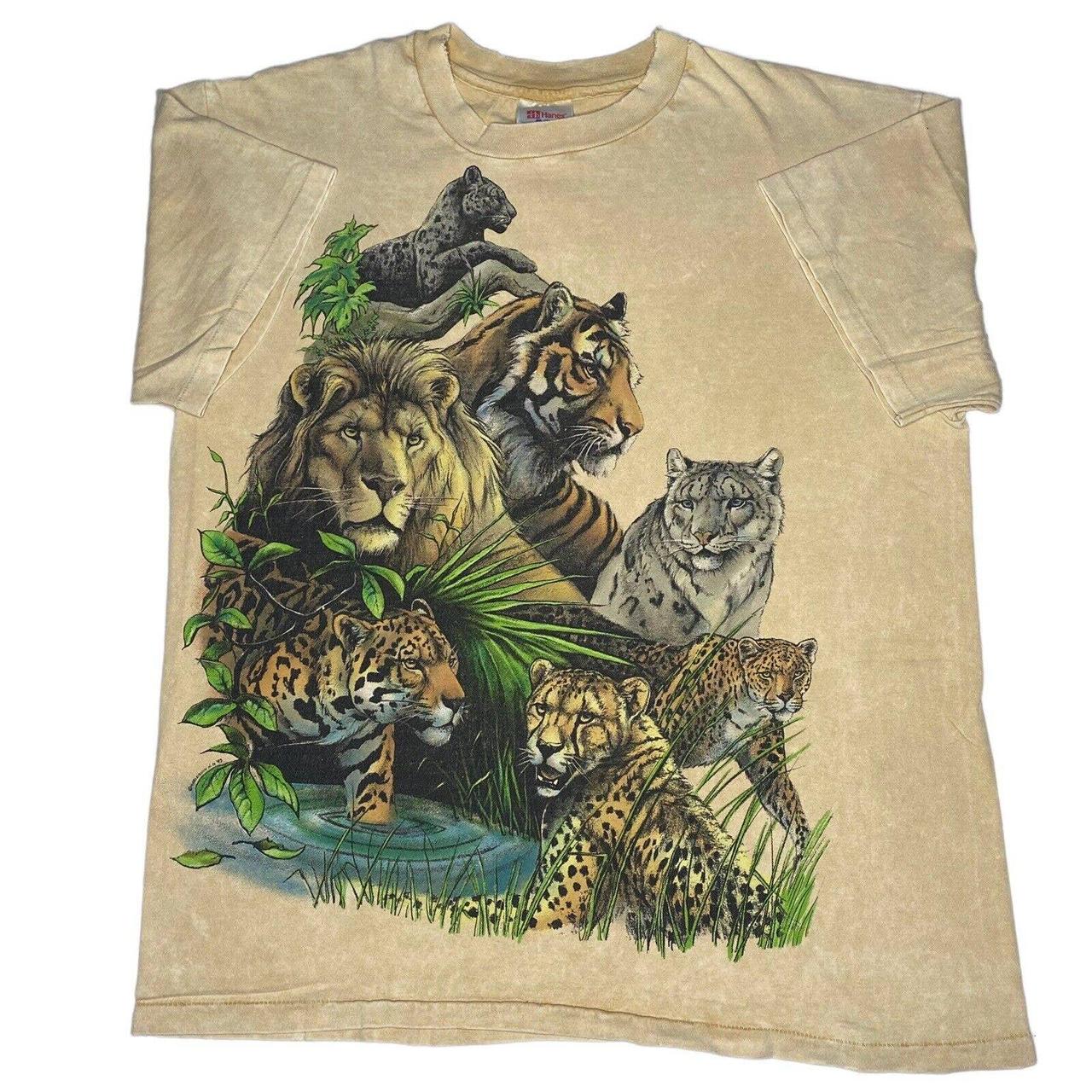 This vintage Big cat t shirt is in gently used... Depop