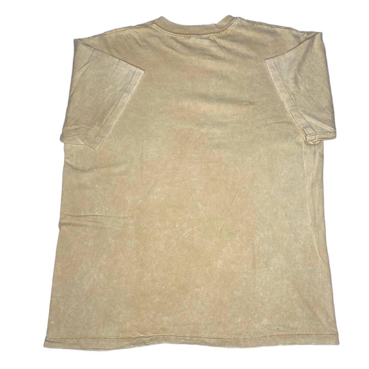 This vintage Big cat t shirt is in gently used... Depop