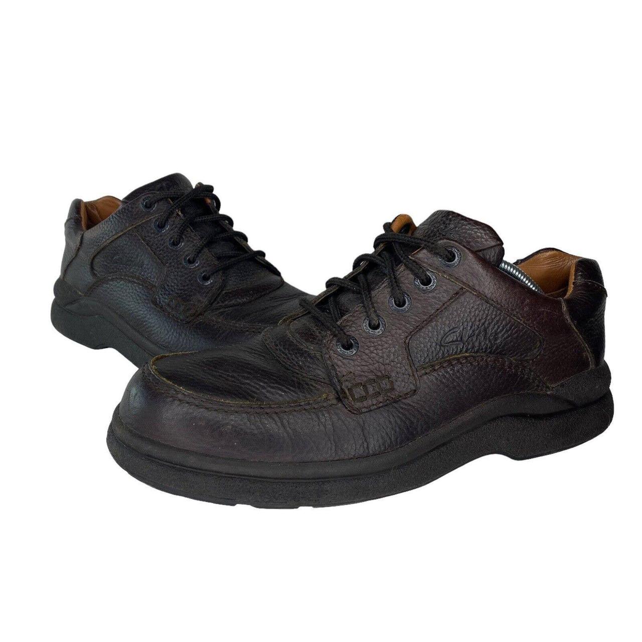 clarks shoes closing