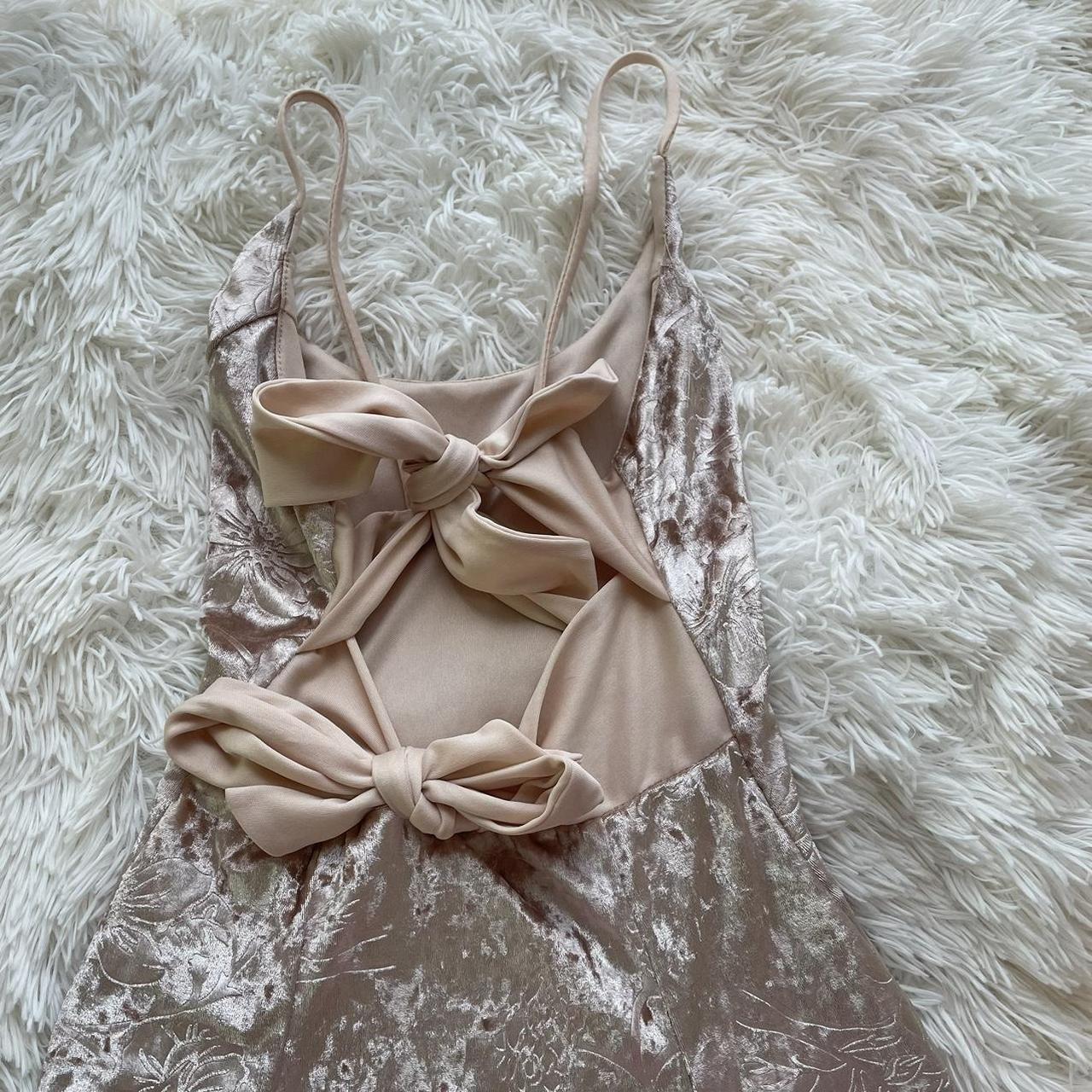 Lucy in the Sky Women's Gold Dress Depop