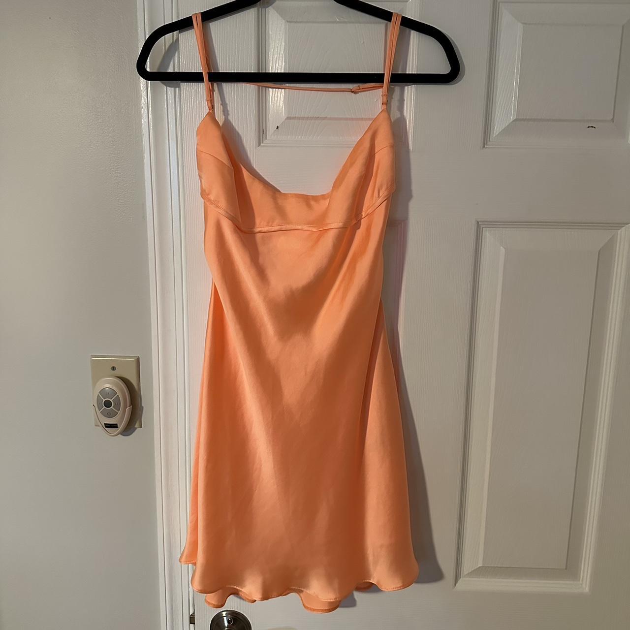 item listed by elianna_pal