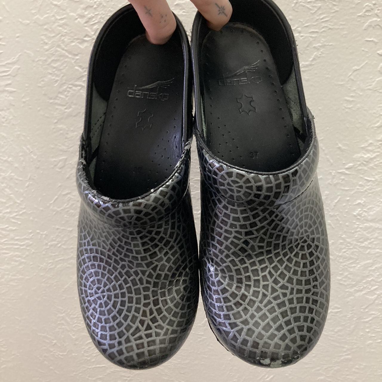 Silver dansko clearance