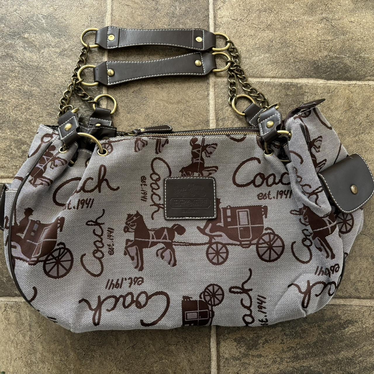 Coach carriage online purse