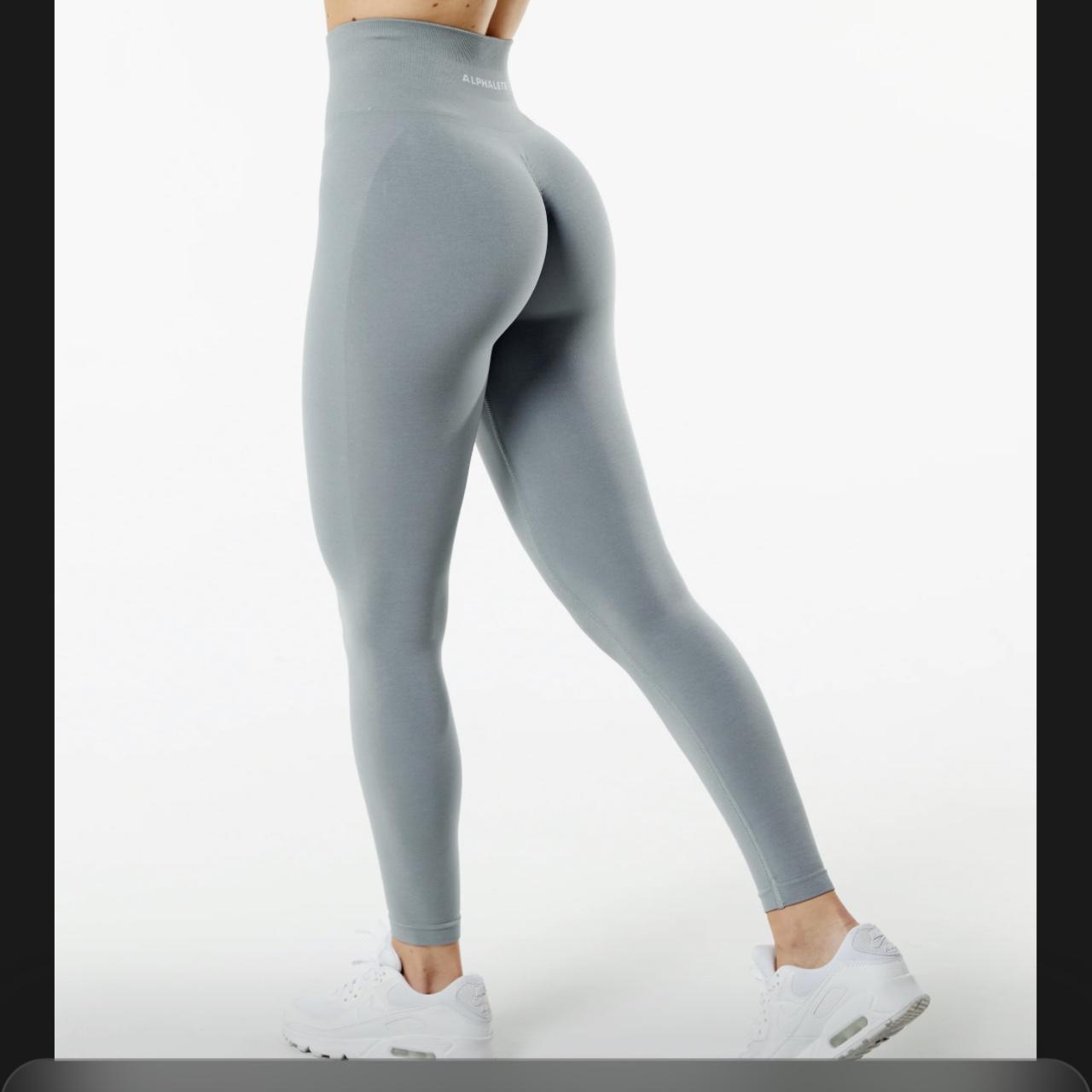 Alphalete amplify leggings , Sold out online , Size xs