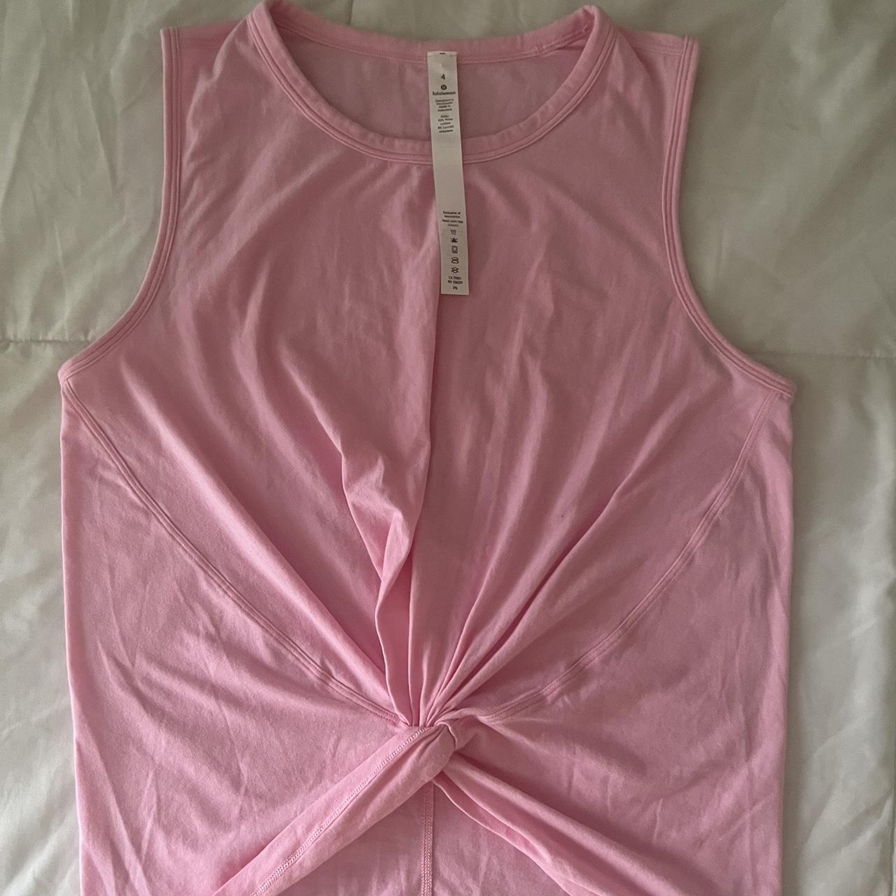 Lululemon size 4 pink work out tank top! almost