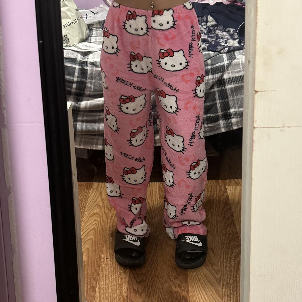 2007 Hello Kitty Sanrio Metallic Pink Monogram - Depop