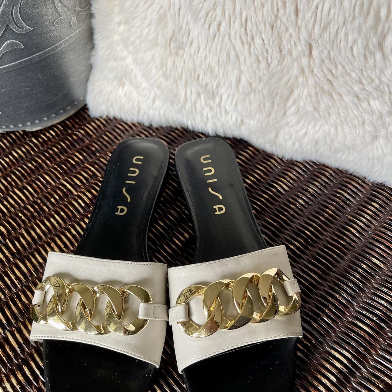 unisa pearl sandals